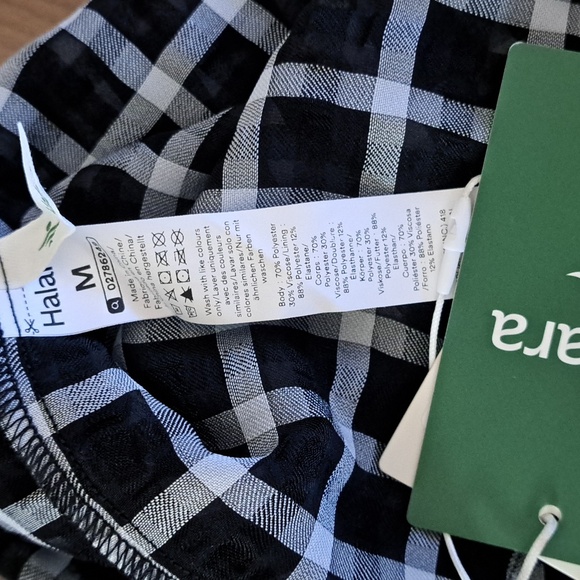 MEDIUM    HALARA CRISSCROSS BACKLESS RUFFLE HEM MAXI DRESS - Picture 11 of 12